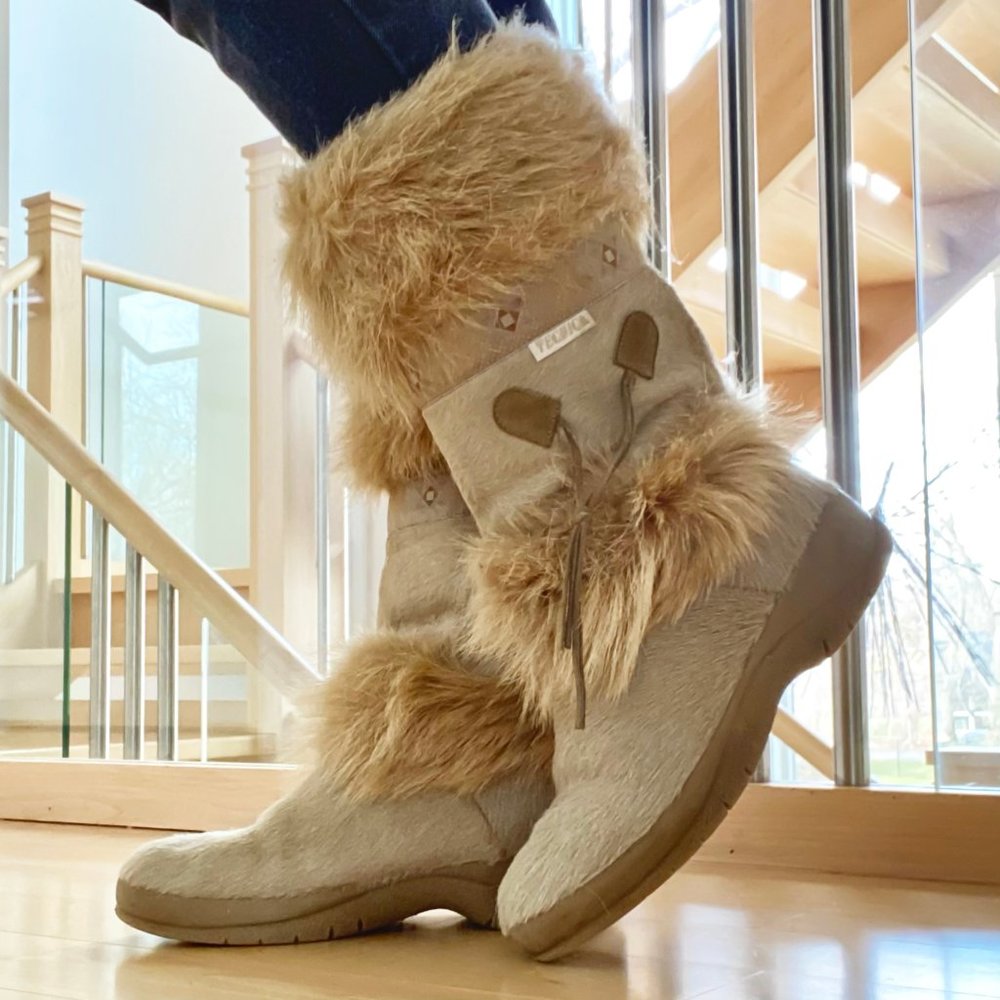 Like New - Technica  'Skandia' Italian Fur Boot